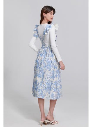French elegant toile de jouy cotton apron in blue floral pattern